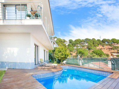 Villa Villa in Costa Brava with Private Pool & Sea View - Outdoor photo 7