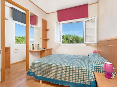 Villa Villa in Lloret de Mar with Private Pool - Features photo 16