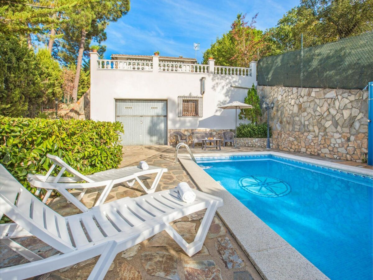 Villa Villa in Strandnähe in Lloret de Mar - Outdoor photo 2