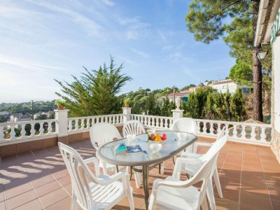 Villa Villa in Strandnähe in Lloret de Mar - Outdoor photo 8