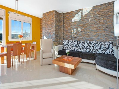 Villa Villa in Aiguaviva Park mit privatem Pool - Features photo 8