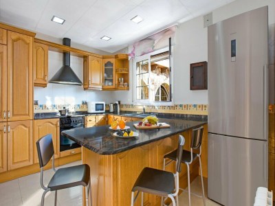 Villa Villa in Aiguaviva Park mit privatem Pool - Features photo 10