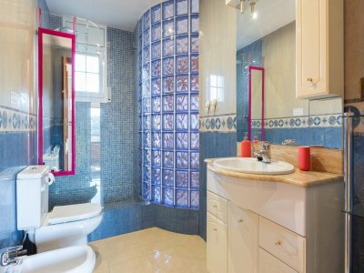 Villa Villa in Aiguaviva Park mit privatem Pool - Features photo 15