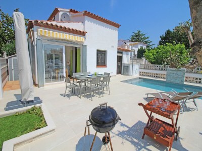 Villa Villa in Empuriabrava mit Pool - Outdoor photo 2