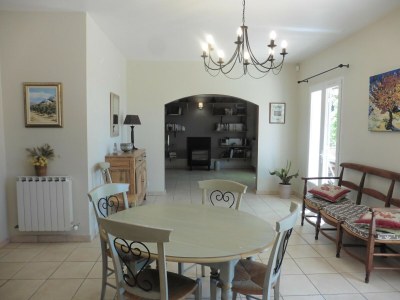 Holiday house Schönes, geräumiges Ferienhaus mit privatem Pool - Features photo 15