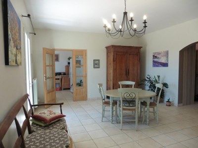 Holiday house Schönes, geräumiges Ferienhaus mit privatem Pool - Features photo 20