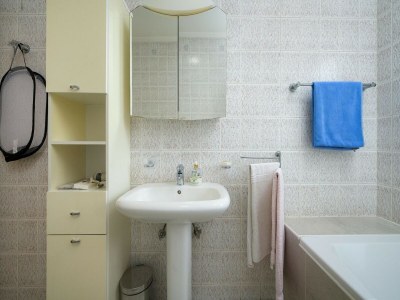 Apartment Graceful apartment with barbecue area - Features photo 15