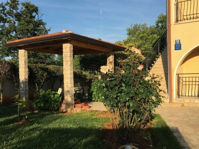 Apartment Graceful apartment with barbecue area - Outdoor photo 30