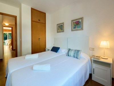 Apartment Apartment in Spain near Sandy Beach - Features photo 13