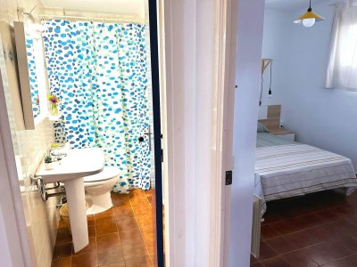 Apartment Apartment in Spain near Beaches & City Center - Features photo 15