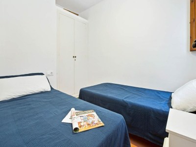 Apartment Apartment in Spain near Sandy Beach - Features photo 10