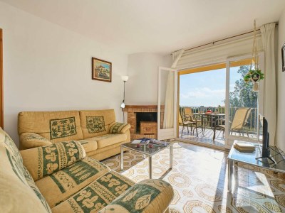 Apartment Apartment in Spain near Sandy Beach - Features photo 9