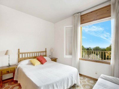 Apartment Apartment in Spain near Sandy Beach - Features photo 11