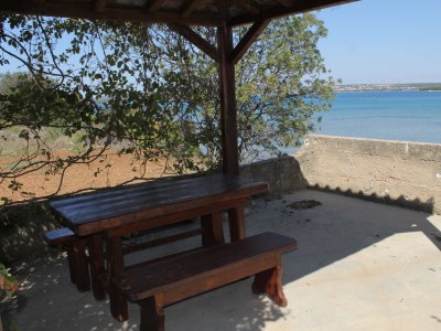 Apartment One bedroom apartment near beach Tkon, Pašman A-8377-a - Outdoor photo 9