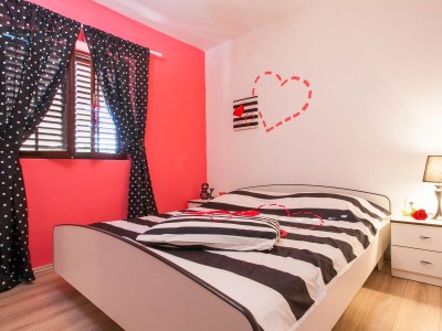 Apartment Four-bedroom apartment with terrace Brna, Korčula A-9188-a - Outdoor photo 16