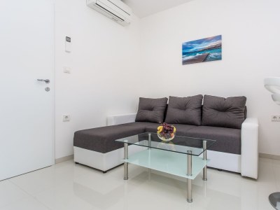 Apartment One bedroom apartment with terrace Baška, Krk A-18808-a - Outdoor photo 5