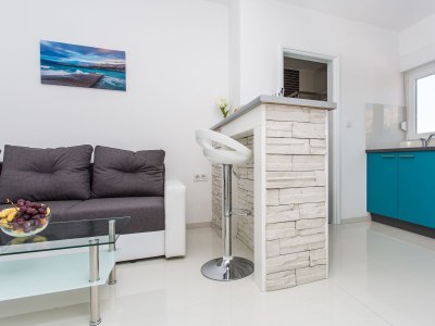 Apartment One bedroom apartment with terrace Baška, Krk A-18808-a - Outdoor photo 9