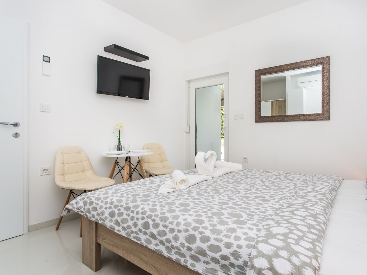 Apartment Studio flat with terrace Baška, Krk AS-18808-a - Outdoor photo 5