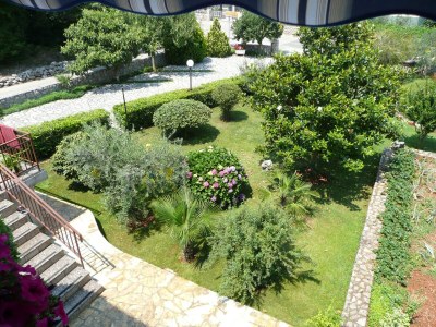 Apartment Two bedroom apartment with terrace Malinska, Krk A-19296-a - Outdoor photo 4