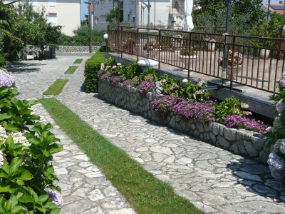 Apartment Two bedroom apartment with terrace Malinska, Krk A-19296-a - Outdoor photo 9