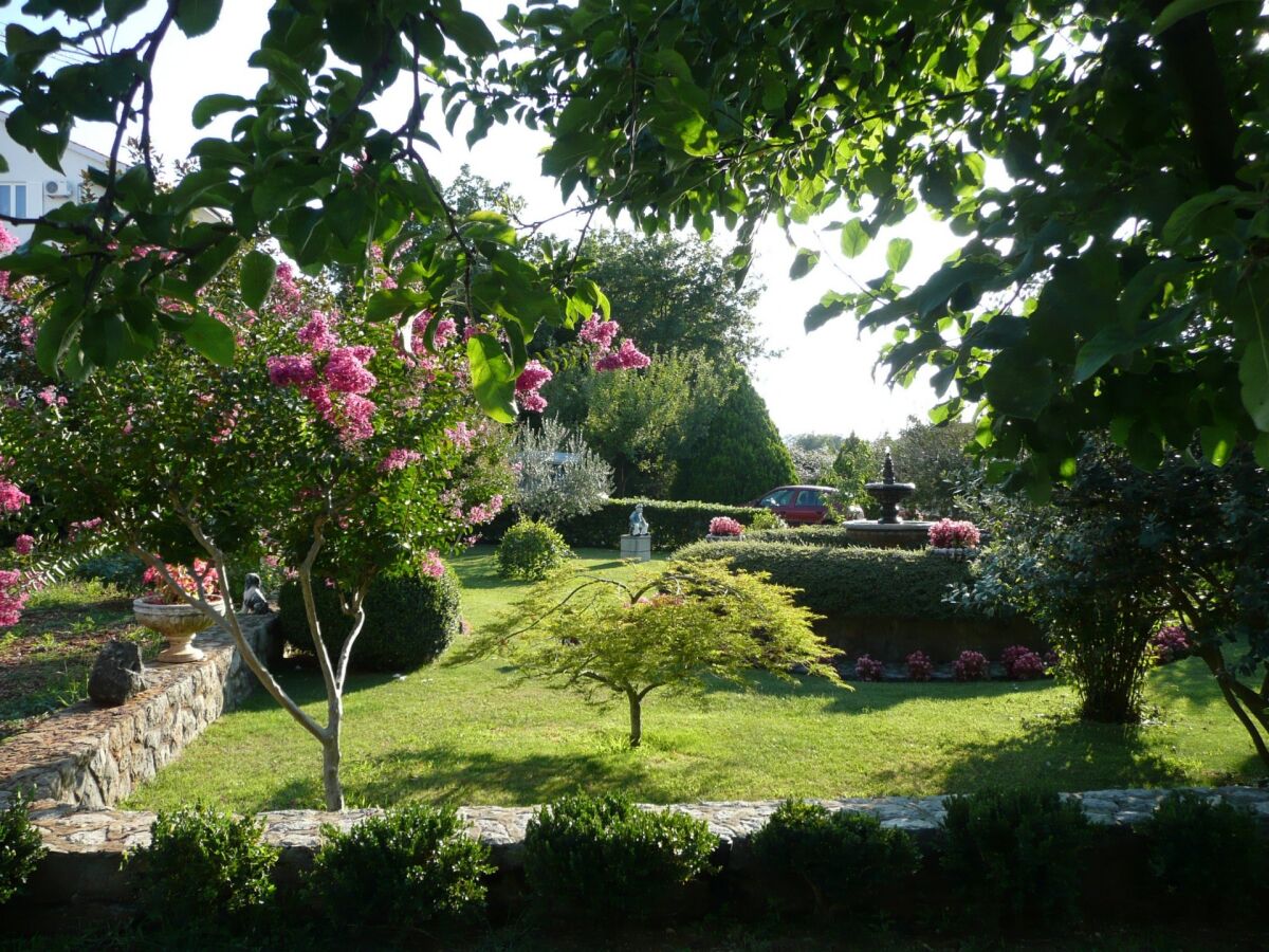 Apartment One bedroom apartment with terrace Malinska, Krk A-19296-b - Outdoor photo 5