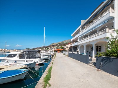 Apartment Studio flat near beach Sumpetar, Omiš AS-18286-c in Jesenice - Apartment