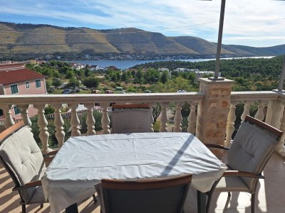 Apartment Two bedroom apartment with terrace and sea view Grebaštica, Šibenik A-24934-b - Outdoor photo 11