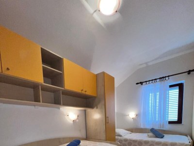 Apartment Two bedroom apartment with terrace and sea view Veli Rat, Dugi otok A-436-a - Outdoor photo 15