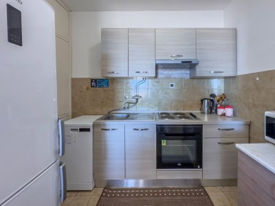 Apartment Two bedroom apartment near beach Podstrana, Split A-14993-a - Outdoor photo 15