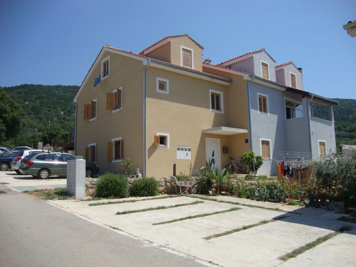 Apartment Two bedroom apartment with terrace Cres A-15672-a - Outdoor photo 5