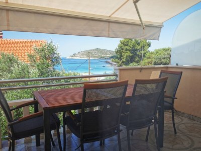 Apartment Two bedroom apartment with terrace and sea view Drvenik Mali, Drvenik A-16787-b - Outdoor photo 23