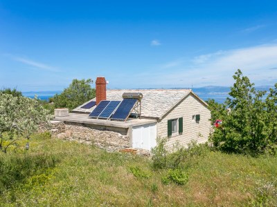 Holiday house One bedroom house with terrace and sea view Supetar, Brač K-17330 - Outdoor photo 2