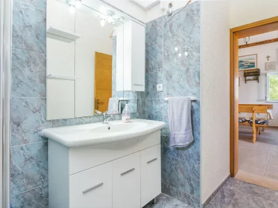 Holiday house One bedroom house with terrace and sea view Supetar, Brač K-17330 - Outdoor photo 36