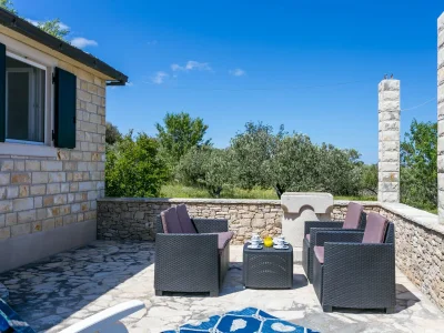 Holiday house One bedroom house with terrace and sea view Supetar, Brač K-17330 - Outdoor photo 41