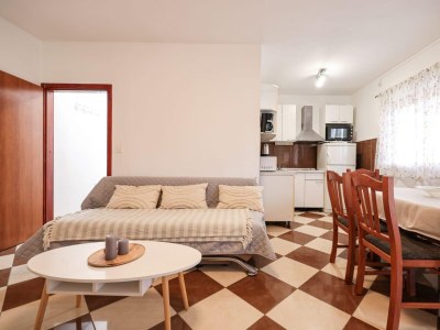 Apartment Two bedroom apartment with terrace and sea view Bibinje, Zadar A-18056-a - Outdoor photo 3