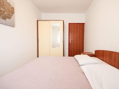 Apartment Two bedroom apartment with terrace and sea view Bibinje, Zadar A-18056-a - Outdoor photo 14