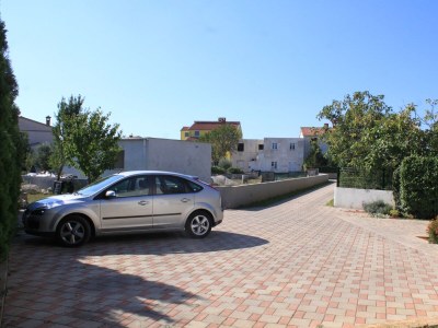 Apartment One bedroom apartment with terrace Valbandon, Fažana A-7304-b - Outdoor photo 6