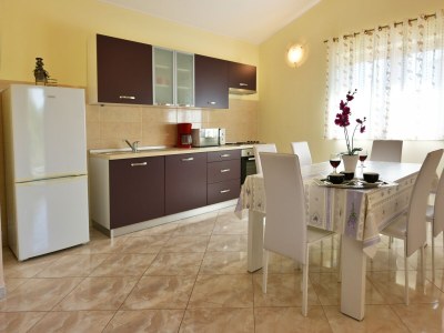 Holiday house Three bedroom house with terrace Mofardini, Central Istria - Središnja Istra K-20586 - Outdoor photo 18