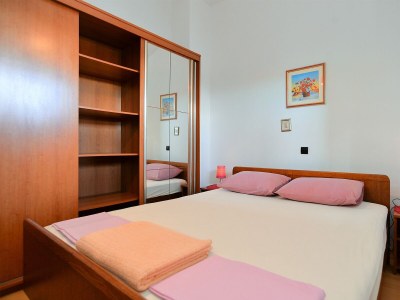 Apartment Three bedroom apartment with terrace Banjole, Pula A-20675-a - Outdoor photo 13