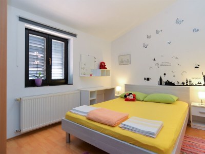 Apartment Three bedroom apartment with terrace Banjole, Pula A-20675-a - Outdoor photo 15