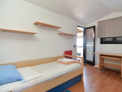 Apartment Three bedroom apartment with terrace Banjole, Pula A-20675-a - Outdoor photo 19