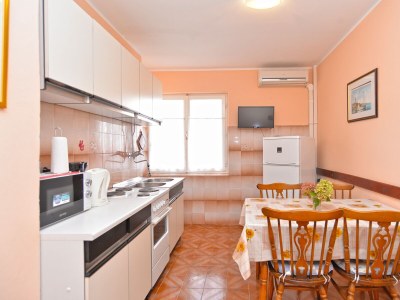 Apartment Two bedroom apartment with balcony and sea view Rabac, Labin A-20746-b - Outdoor photo 9