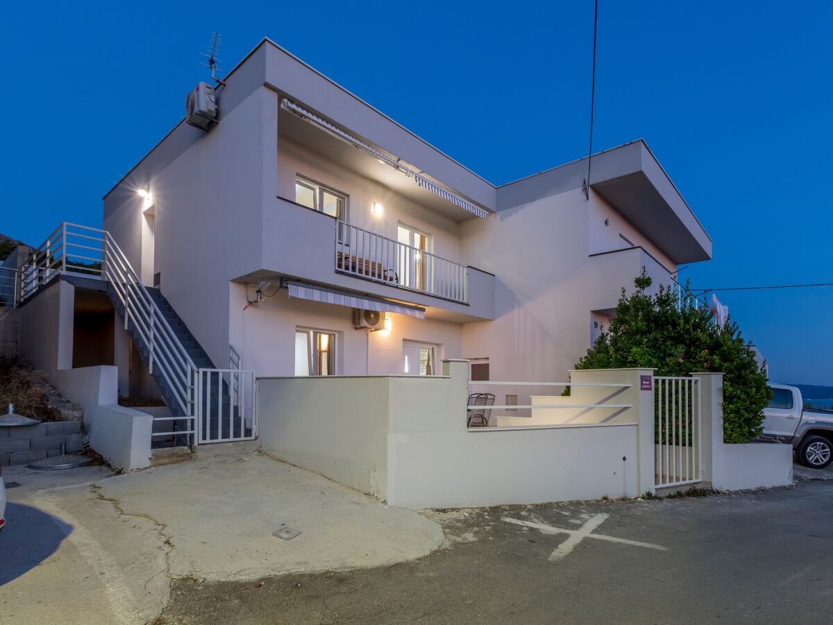 Holiday house Three bedroom house with terrace and sea view Podstrana, Split K-21718 - Outdoor photo 2