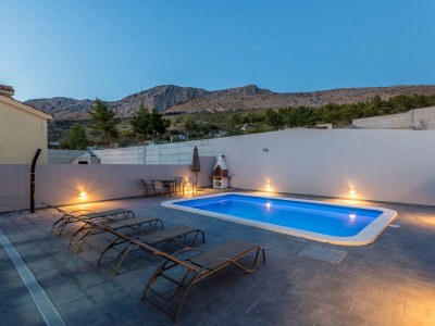 Holiday house Three bedroom house with terrace and sea view Podstrana, Split K-21718 - Outdoor photo 8