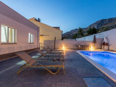 Holiday house Three bedroom house with terrace and sea view Podstrana, Split K-21718 - Outdoor photo 13