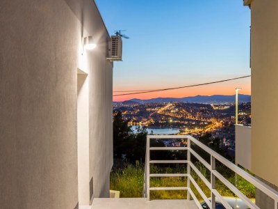 Holiday house Three bedroom house with terrace and sea view Podstrana, Split K-21718 - Outdoor photo 15