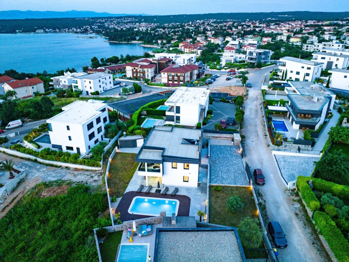 Apartment Two bedroom apartment with terrace Vantačići, Krk A-21704-b - Outdoor photo 2