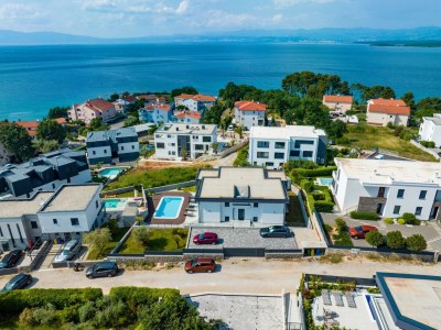 Apartment Two bedroom apartment with terrace Vantačići, Krk A-21704-b in Malinska - Apartment