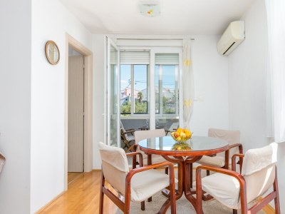 Apartment One bedroom apartment with terrace Split A-23485-a in Split - Apartment