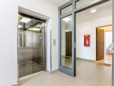 Apartment One bedroom apartment with terrace Split A-23485-a - Outdoor photo 9